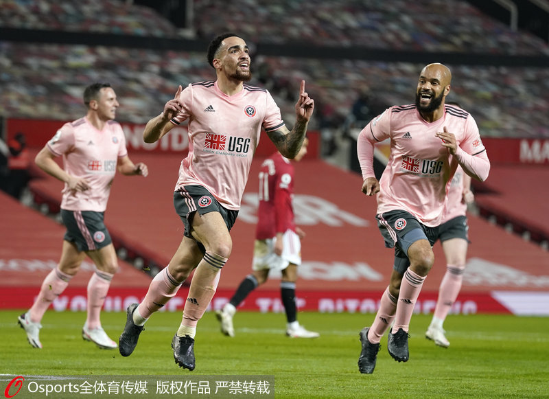  那不勒斯锋线集体哑火，主场不敌升班马  